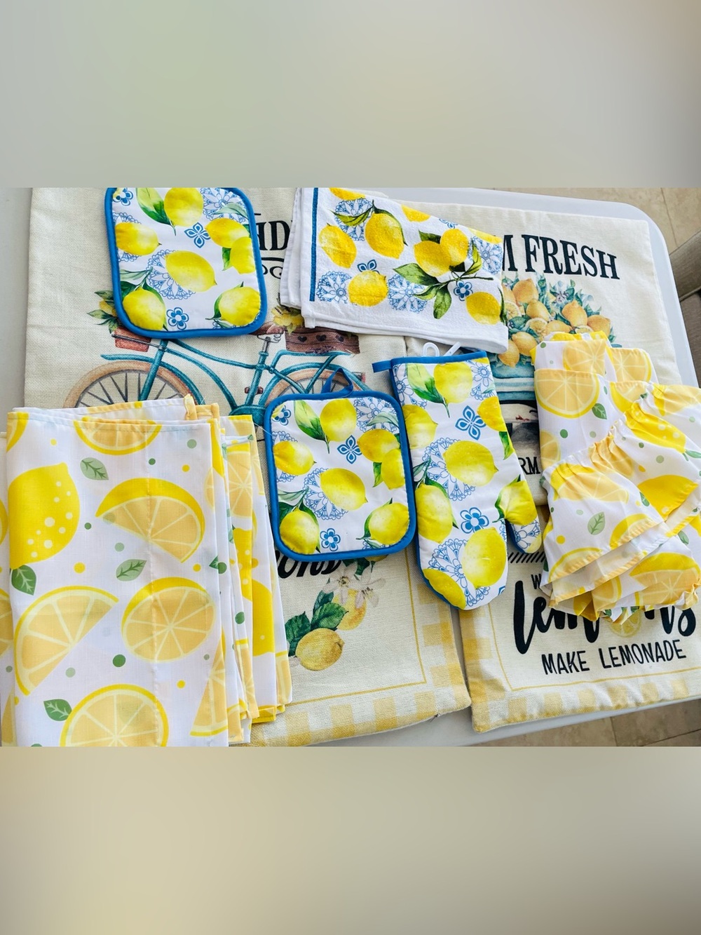 10pcs Lemon Print Kitchen Linen Set - Yellow